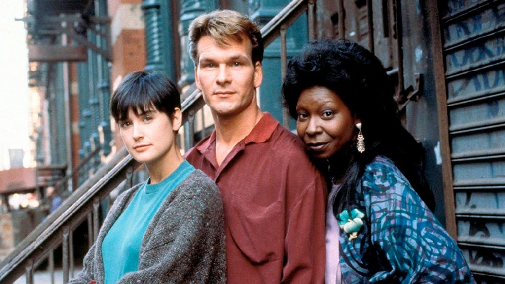 Деми Мур, Патрик Суэйзи и Вуппи Голберг в фильме "Привидение"